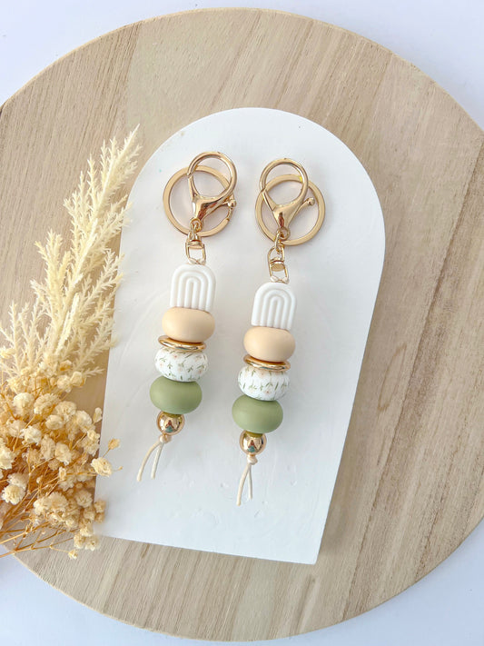 Arch Sage Daisy Keychain