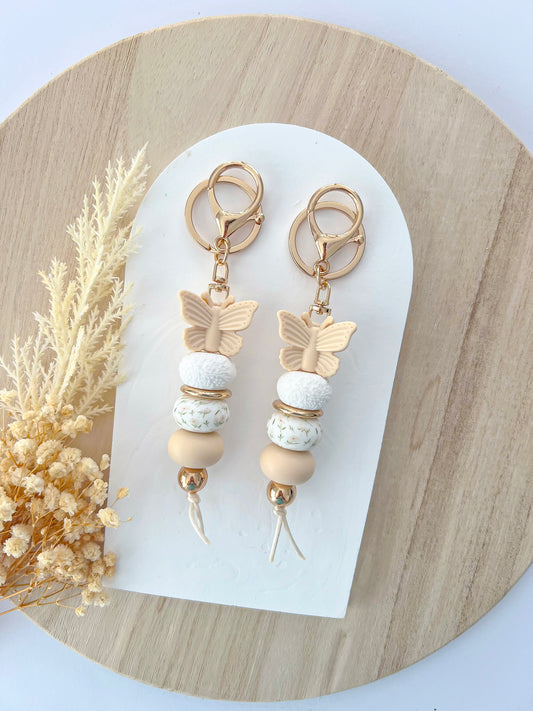 Butterfly Beige Daisy Keychain