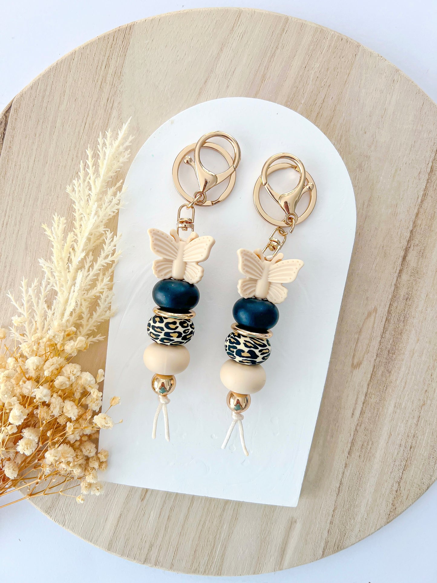 Butterfly Beige Leopard keychain