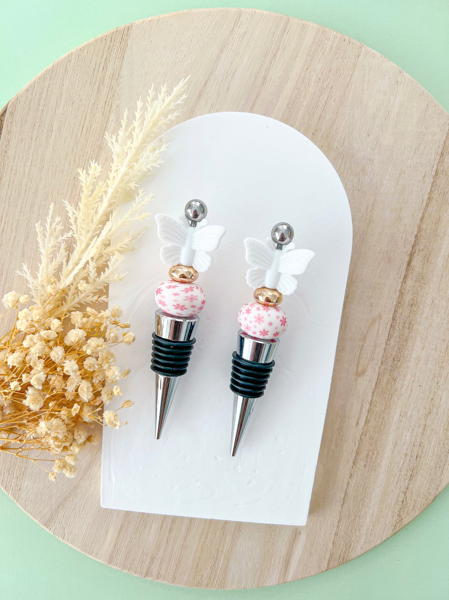 Butterfly Blushing Bloom Wine Stopper
