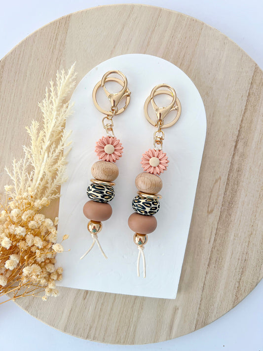 Daisy Peach Leopard Keychain