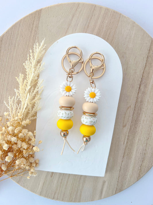 Daisy Springtime Yellow Keychain